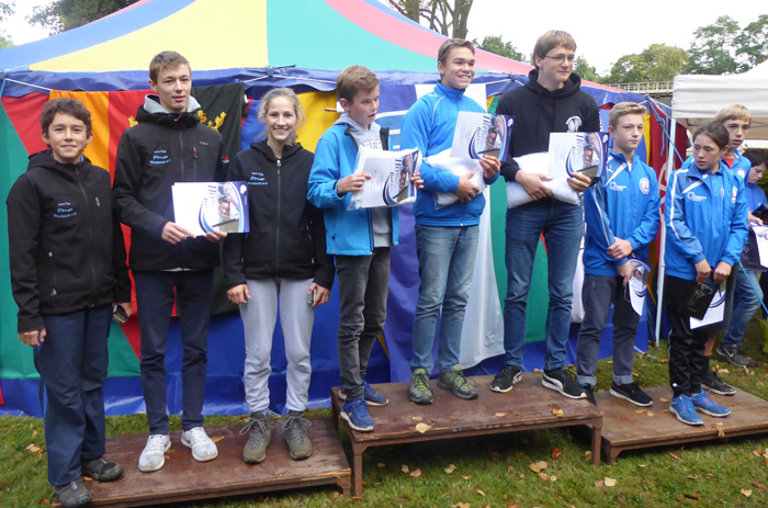 Das erfolgreiche Elzwelle Team auf Platz 3: Das erfolgreiche Elzwelle Team auf Platz 3  Luis Erschig, Lukas Rosenfeld, Anne Mia Eglin